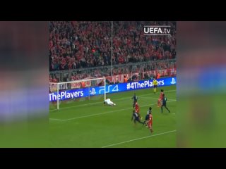 Пушечный гол Патриса Эвра в ворота в 1/4 ЛЧ в ворота Баварии   Манчестер Юнайтед|Manchester United