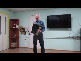 Геннадий Федосов  исполняет попури известных песен