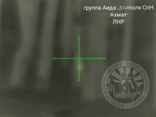Working with two sniper rifles in doublets on barrel heads of the Ukrainian Armed Forces
