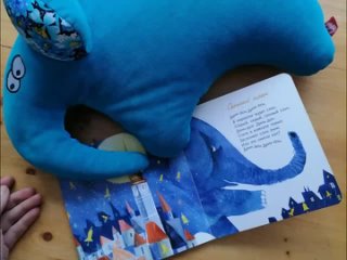 Сонный слон. Интерактивное чтение с детьми 0+