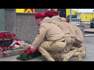 В Нижневартовске в канун Дня Победы почтили память  поэта-героя Советского Союза Мусы Джалиля