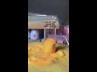Необычный и завораживающий процесс рисования песком
