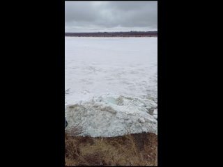 Подвижки льда на Томи  наблюдаются в селе Яр