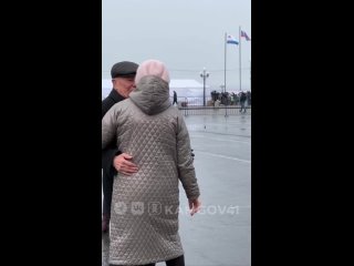 Вот такая атмосфера царит в центре Петропавловска-Камчатского в День Победы!