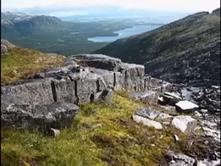 РУИНЫ ЖЕЛЕЗНЫХ ГОРОДОВ В ЛЕСАХ СИБИРИ