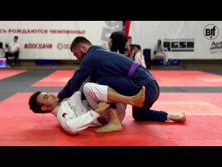 4F Дмитрий Тимофеев vs Александр Кожевников - ROCKROLLING 28
