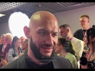 Джиган доказал, что слова его жены о его исторических познаниях — не пустой звук 😳  На днях Оксана Самойлова ... (видео)