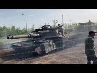 Трофейный танк Abrams едет на выставку ПОБЕДЫ к 9 мая!