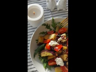 Салат с жареными баклажанами