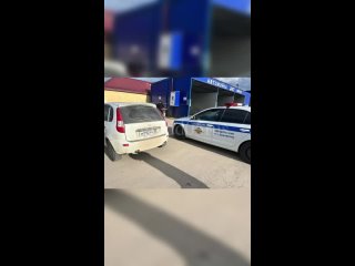В телеграм-бот Госавтоинспекции МВД по Республике Дагестан прислано видео с грубым нарушением ПДД водителем автомобиля LADA Kal