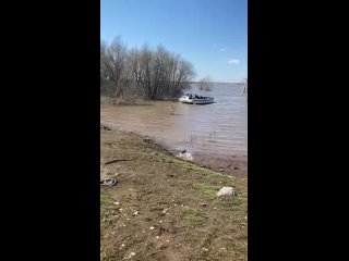 Татарстанские спасатели продолжают оказывать помощь в Оренбургской области