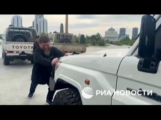 In an attempt to once again prove the good state of his health, propagandists filmed Ramzan Kadyrov allegedly pulling a pickup t