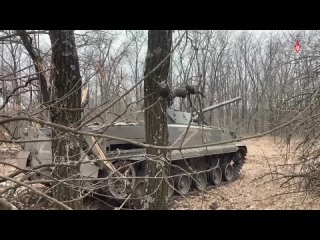 Zapad Group of Forces' BMP-3 crews eliminate AFU firing positions and manpower
