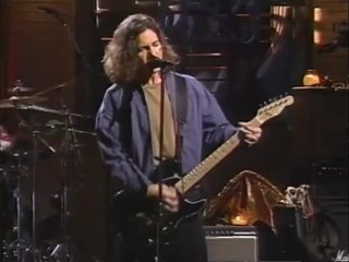Pearl Jam - Rearviewmirror (Saturday Night Live, New York, NY, USA, April 16th, 1994)