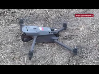 ️Морпехи подорвали FPV-дроном лодку противника, которая пыталась форсировать Днепр. Бойцы группировки войск «Днепр» постоянно мо