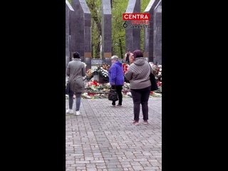 Полиция в Даугавпилсе задержала бабушку 1941 года за георгиевскую ленточку под плащом