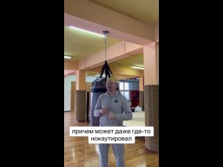 Одевая корону, нужно быть готорым к тому, что она очень ...бтс...орон друзья, а если кто и примерил, то снимайте! Добра и мира в