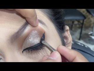 Lashes Beauty Parlour - how to do eyeliner ｜ eye makeup for hooded eyes for beginners ｜ Lashes Beauty Parlour