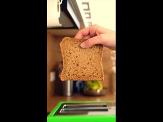 В тостер в виде головы крипера влюбились фанаты MinecraftКомпания Еlbenwald создала Creeper Toaster по мотивам компьютерной иг