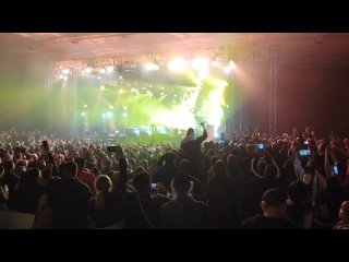 Подписчик Алексей прислал видео с концерта группы “Пикник“ в Тамбове.