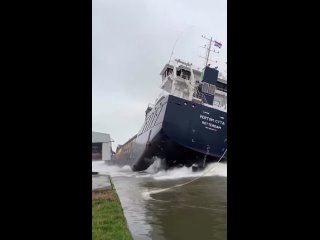 Как корабли спускаются на воду! Об этом не раз спрашивали в Щербинке Москвы