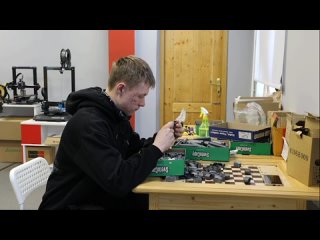 👍Вместе победим!

Камчатские школьники печатают 3Д комплектующие к боеприпасам на СВО

В «СШ № 1» города Вилючинска работает це