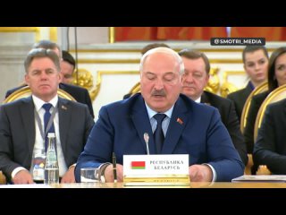 Лукашенко высказался о геополитических оппонентах на саммите ЕАЭС