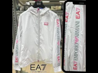 ЕA7 🇮🇹

Куртка
💳19990₽ + доставка 2.
