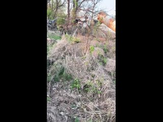 Обломки сбитого в Донецкой области украинского вертолета Ми-8/17