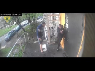 Утренние разборки в Москве: 38-летний парень с ножом объясняет безоружному 31-летнему парню преимущества обладания ножомДрака