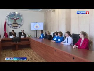 В Севастопольской избирательной комиссии подвели итоги детского конкурса эссе, который проходил в преддверии выборов Президента