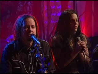 Korn & Ft Amy Lee - Freak On A Leash [Live At Unplugget 2007][HDTVRip] FullHD