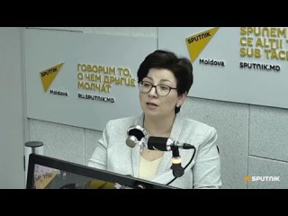 Румынизация влечет за собой “разрушение корней“ молдавского общества, полагает журналист Елена Пахомова