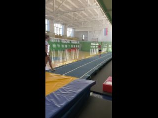Video by Спортивная акробатика и прыжки на батуте