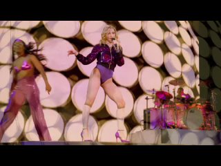 Madonna - Hung Up (The Confessions Tour) | HD