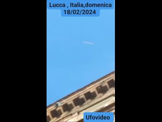 Сигарообразный НЛО в Италии