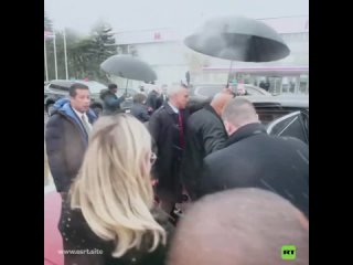 Presidente de Cuba llega a Moscú en una visita de trabajo