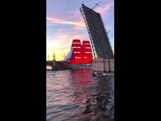 На репетиции "Алых парусов"  Видео: nikitina__marinka (видео)