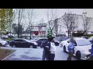 В Москве участник этнической банды из Азербайджана на глазах у людей, зарезал простого мужика за замечание