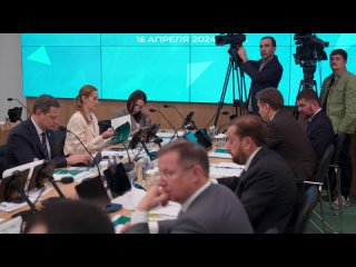 Заседание Оргкомитета по подготовке и проведению XV Международного экономического форума Россия - Исламский мир: KazanForum