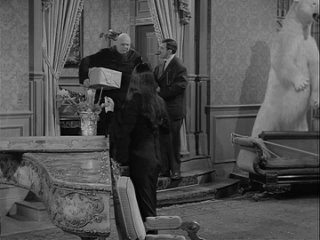 1966 ⋮ Мортиша и Гомез против Фестера и бабули ⋮ Morticia And Gomez vs. Fester And Grandmama ⋮  ⋮ Озвучка ⋮ SD 480