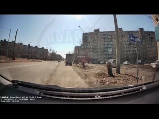 👮‍♀️🚓🚓В Комсомольске-на-Амуре в ходе короткого преследования задержан пытавшийся скрыться водитель, ранее лишенный права управле