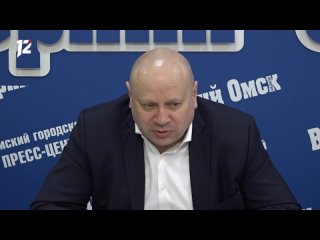 Мэр Омска Сергей Шелест в прямом эфире ответил на злободневные вопросы омичей