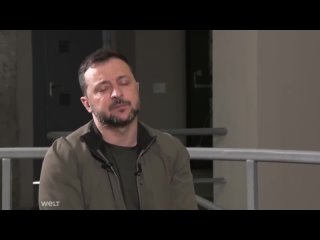 Зелебобик дает интервью немецкому журналисту в Харькове