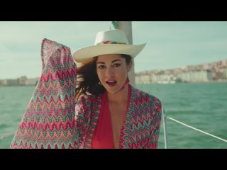 Sofía Ellar - C´EST LA VIE (Videoclip Oficial)