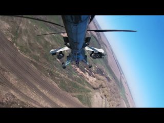 Экипаж вертолета Ми-35М ВКС успешно поразил подразделения ВСУ в зоне ответственности группировки войск Центр