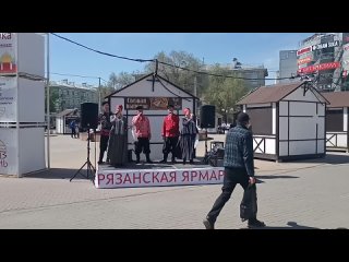 На открытии пасхальной ярмарки