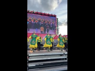 Ещё немного вчерашней праздничной атмосферы в Казани (видео)