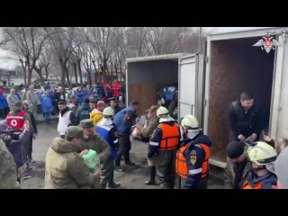 🇷🇺 Engenheiros militares organizaram a distribuição de água potável aos moradores de áreas de difícil acesso da região de Orenbu