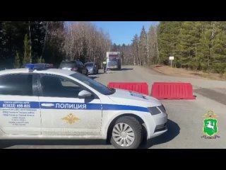 В Томской области полицейские продолжают нести службу в зонах подтопления